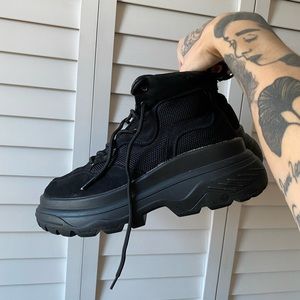 Black chunky sole boots from Missguided size 6.5!